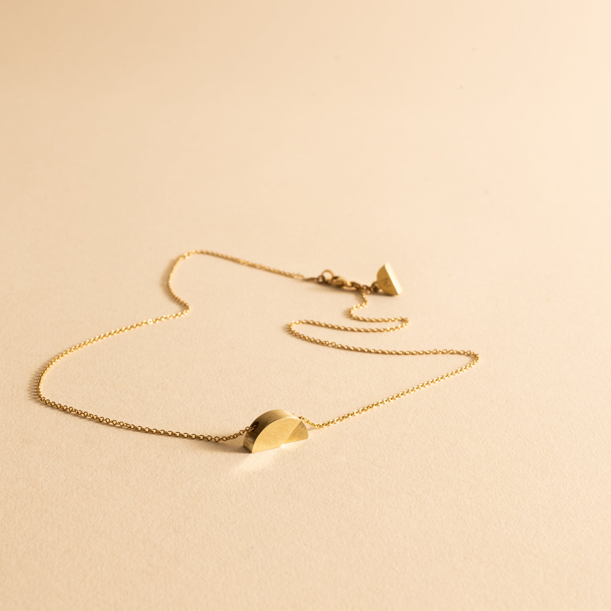 Naneen Pendant