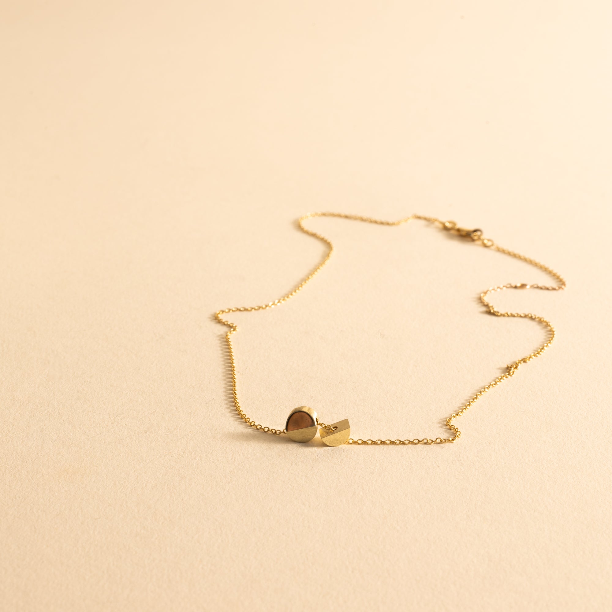 Mini Liz Necklace